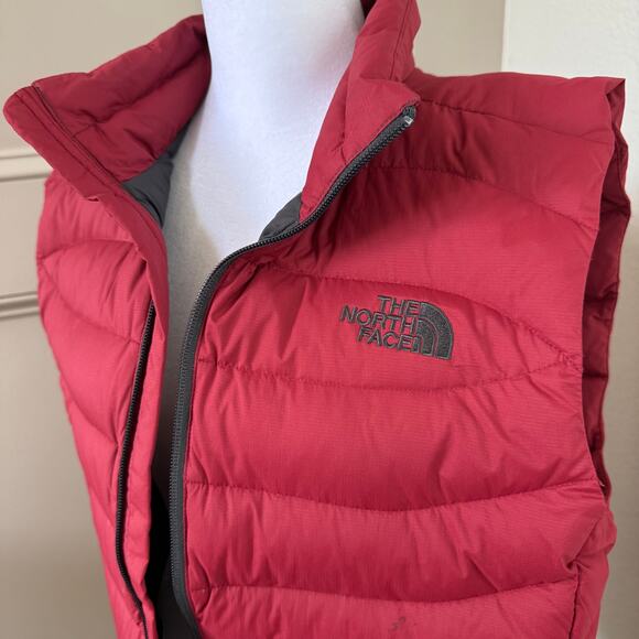 North Face 700 Pro Vest Men's Small Red Goose Down Insulated Full Zip Outerwear - Picture 3 of 7